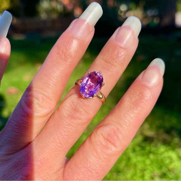 🔮 Vtg Estate Solid 14k Princess Cocktail Ring Yellow Gold Purple Stone Oval 6.5 - Picture 6 of 8